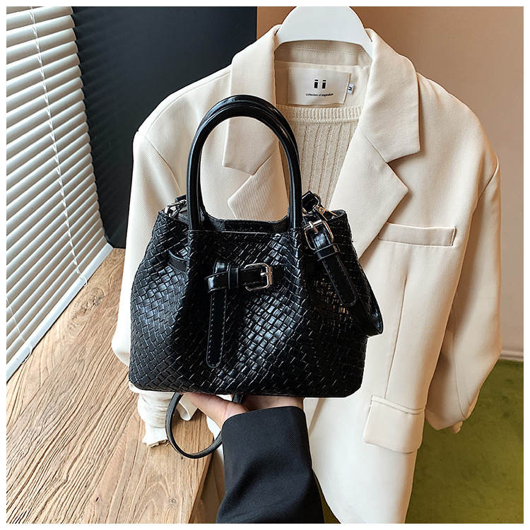 All-match Messenger Bag Exquisite Super Popular Handbag For Women - Image 5